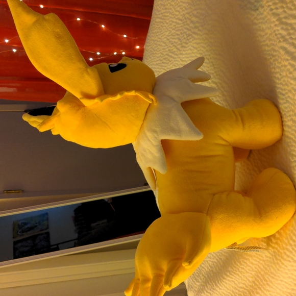 Build a Bear Pokémon Jolteon - Picture 7 of 7